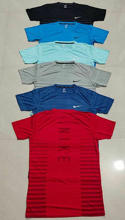 Nike round neck uploaded by business on 9/23/2020