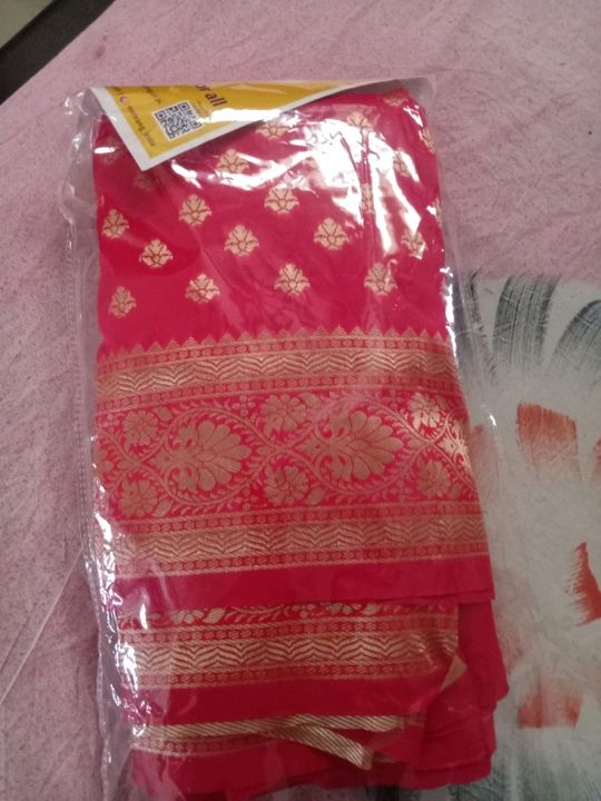 Banarasi silk saree uploaded by business on 11/29/2021