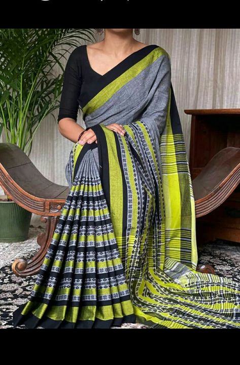 Khadi cotton sarees uploaded by business on 11/29/2021