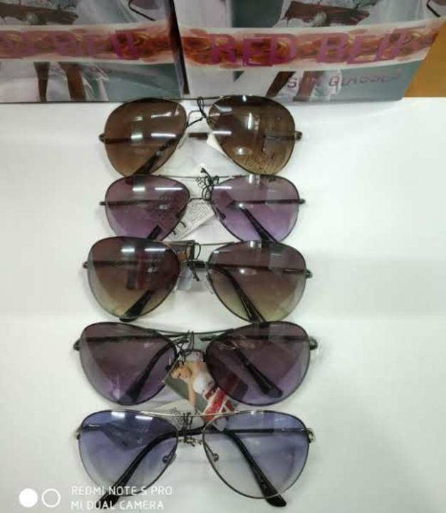 Product image with price: Rs. 199, ID: metal-avaitor-spring-sunglasses-fb8d8253