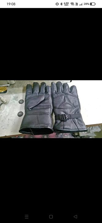  Gloves uploaded by Aakarsha on 11/30/2021