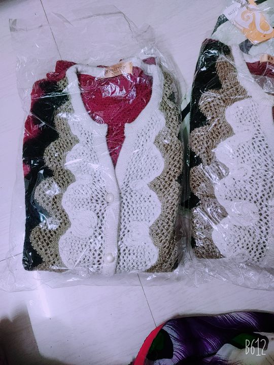 Soft and comfortable women's sweater uploaded by Jivantika selection cloth on 11/30/2021