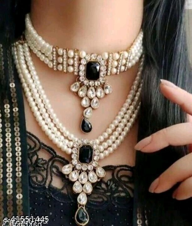Post image MangalsutraOnly Cash on delivery availableBase Metal: AlloyPlating: Gold PlatedStone Type: Artificial BeadsSizing: Non-AdjustableType: Big pendant mangalsutraMultipack: 1Sizes:Free Size (Length Size: 24 in)