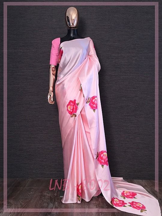 Post image *Saree :*
👉🏿Saree fabric : Japan satin silk
*Floral Digital printed Beautiful printed saree*