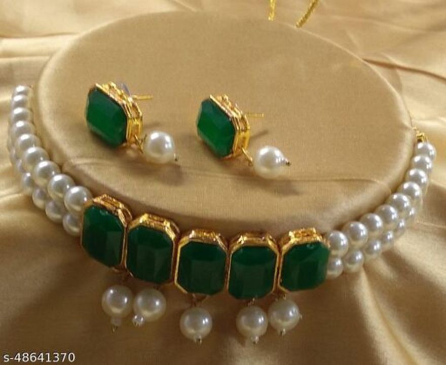 Jewellery set uploaded by business on 12/2/2021