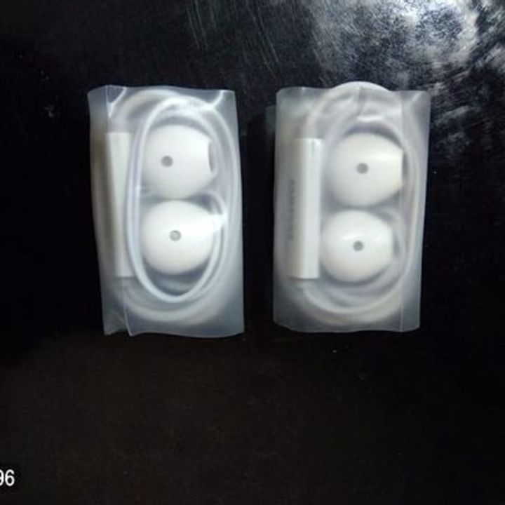 Microbirdss Xoimi Pack Of 2 For Samsung Apple Mi Oppo Vivo Wired Earphone uploaded by ONLINESHOP YOUR on 12/3/2021