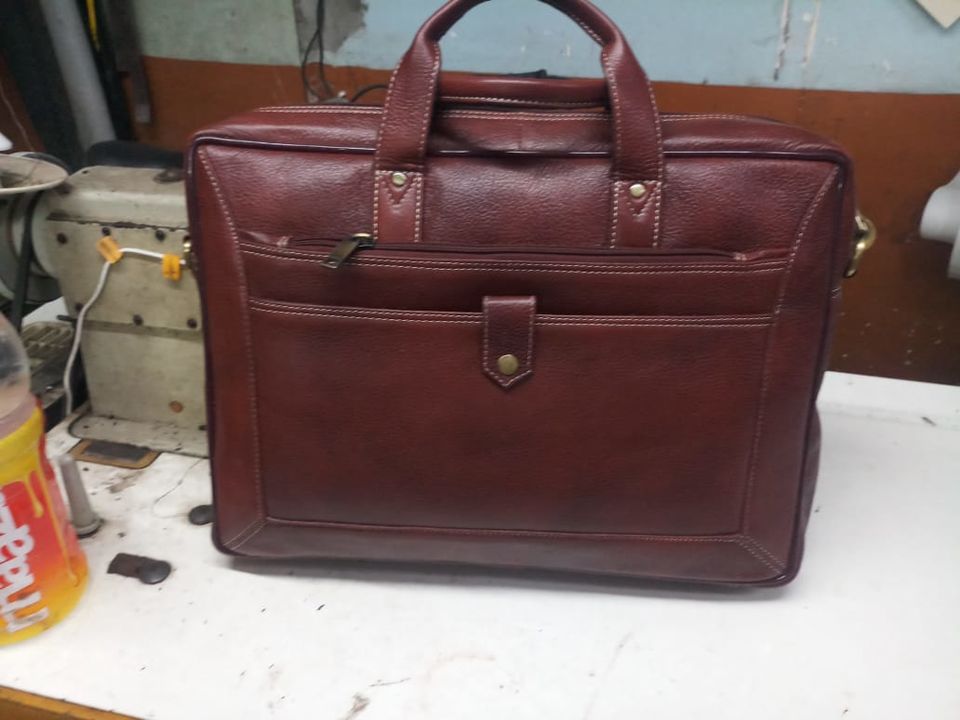 Leather laptop bag uploaded by business on 12/3/2021