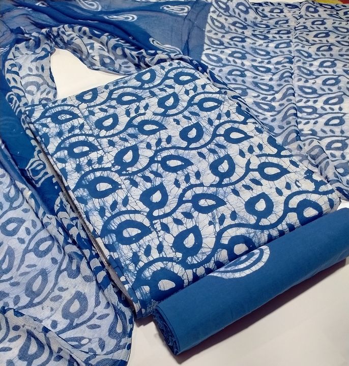 Post image batik printed cotton suite with chiffon dupatta