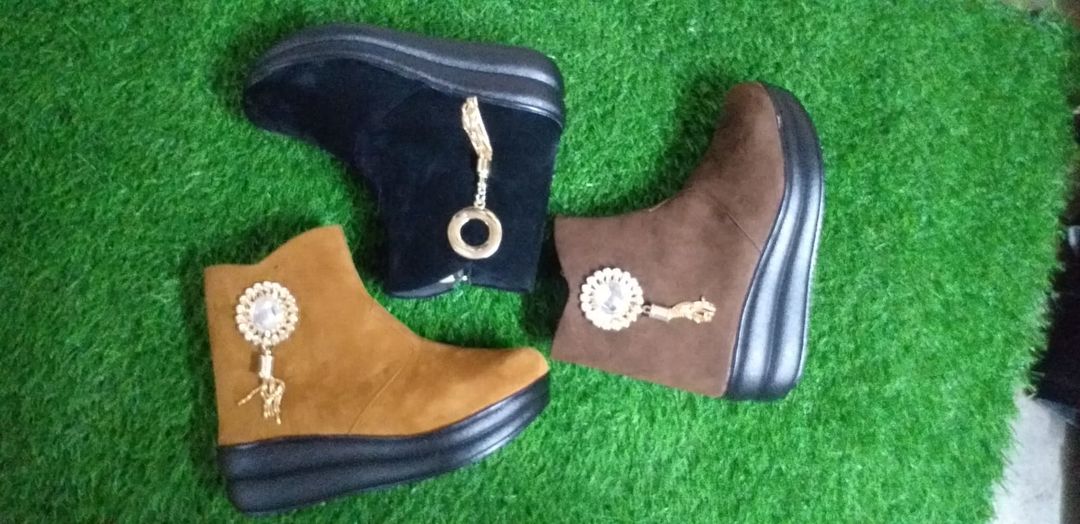 Jhumka shoe  uploaded by Wish collection footwear on 12/4/2021