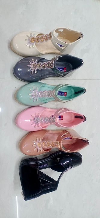 Kids  uploaded by Wish collection footwear on 12/4/2021