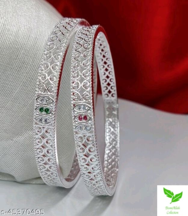 Product image of Silver plated bangles, price: Rs. 350, ID: silver-plated-bangles-4b43bc2a
