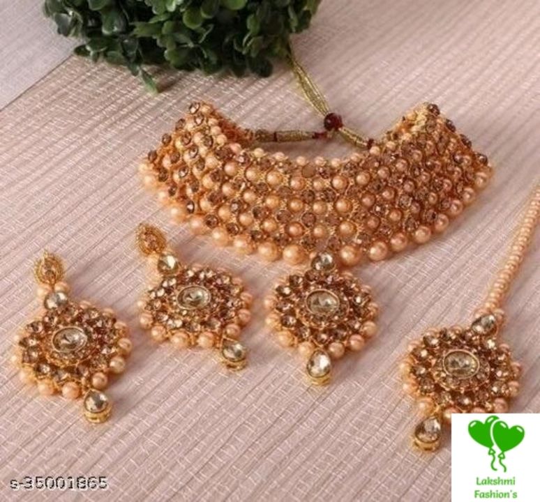 Jewellery set uploaded by business on 12/5/2021