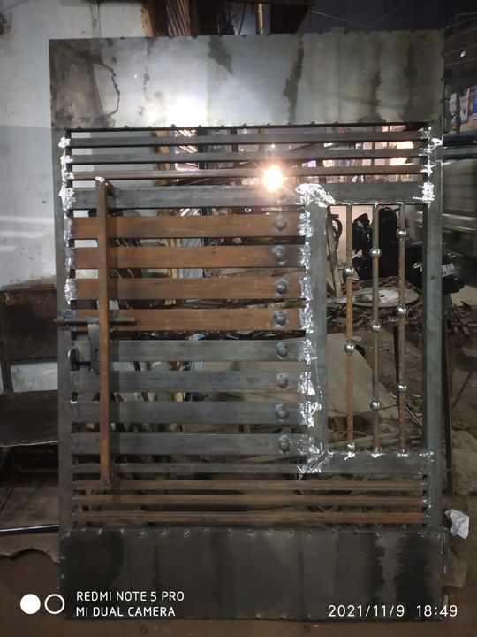 Product uploaded by Modern fabrication work on 12/6/2021