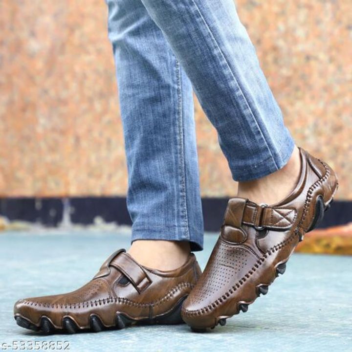 Catalog Name:*Unique Attractive Men Sandals*
Material: Syntethic Leather
Sole Material: Rubber
Patte uploaded by business on 12/6/2021