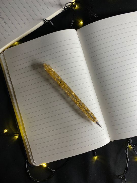 Gold flake pen  uploaded by business on 12/6/2021