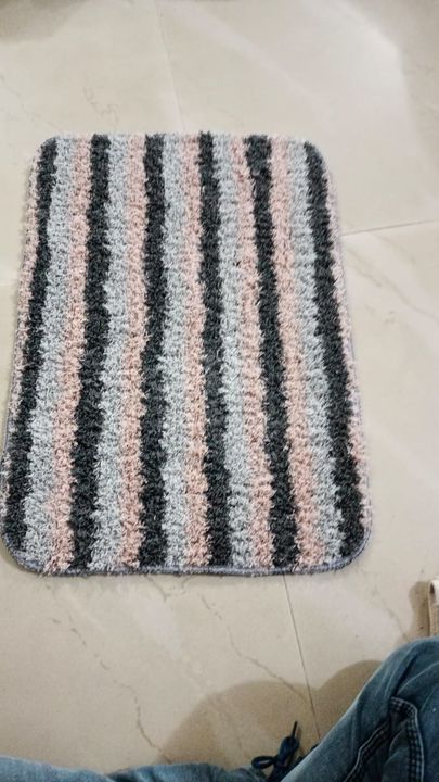 Anti skid bath mats uploaded by Paras Handloom on 12/6/2021