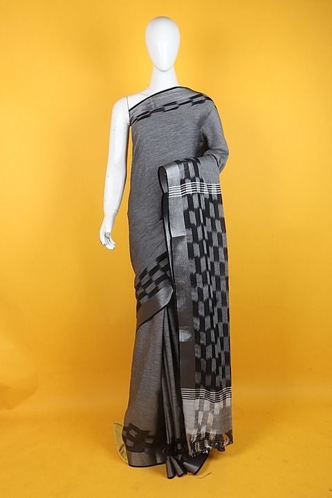 Post image Cotton ikkat saree.
With blouse piece.
Length-6.5meters
Return policy available.
TO KNOW MORE DETAILS KINDLY CONTACT ME ON MY WHATSAPP NO 8210605116