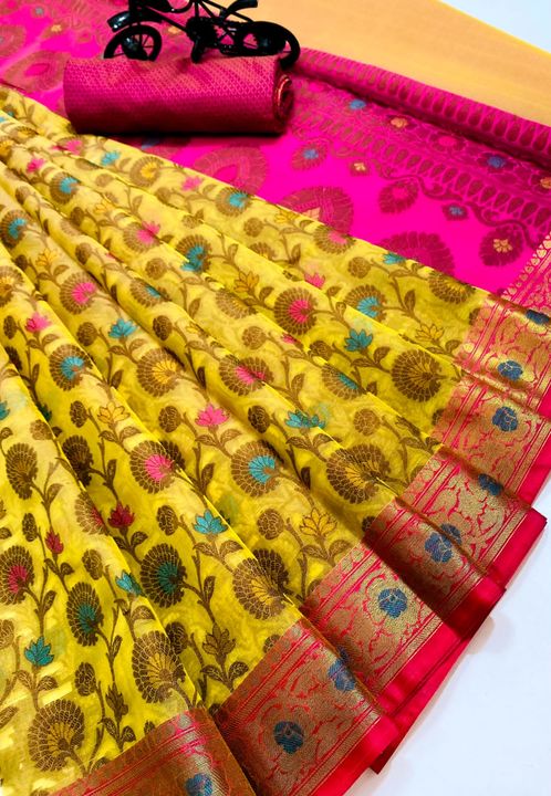 Banarasi organza soft silk saree uploaded by business on 12/7/2021