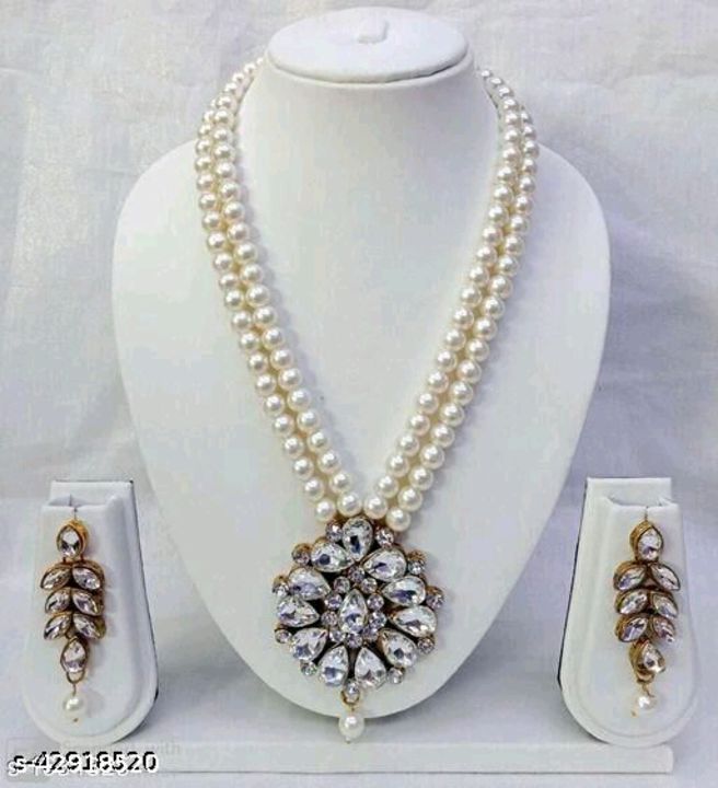 Jewellery sets  uploaded by business on 12/7/2021