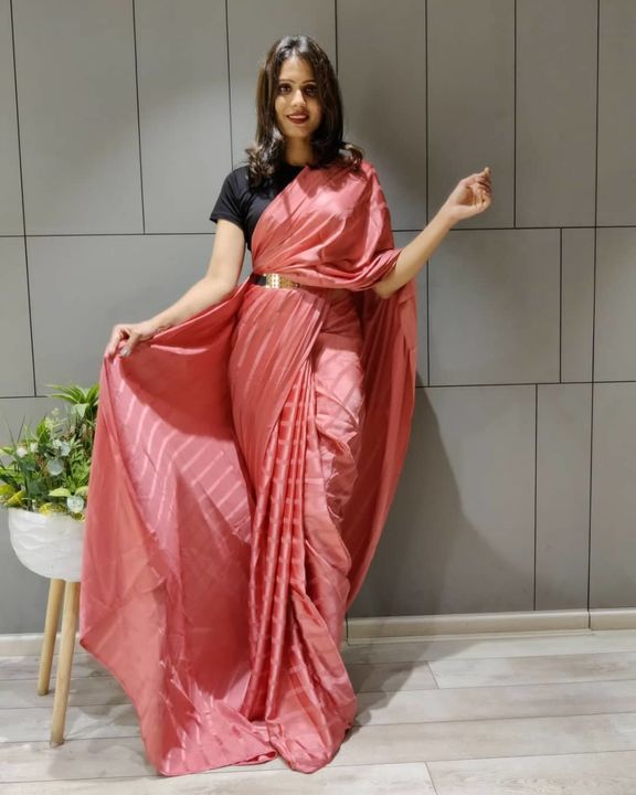 Saree uploaded by VN SALE's on 12/7/2021