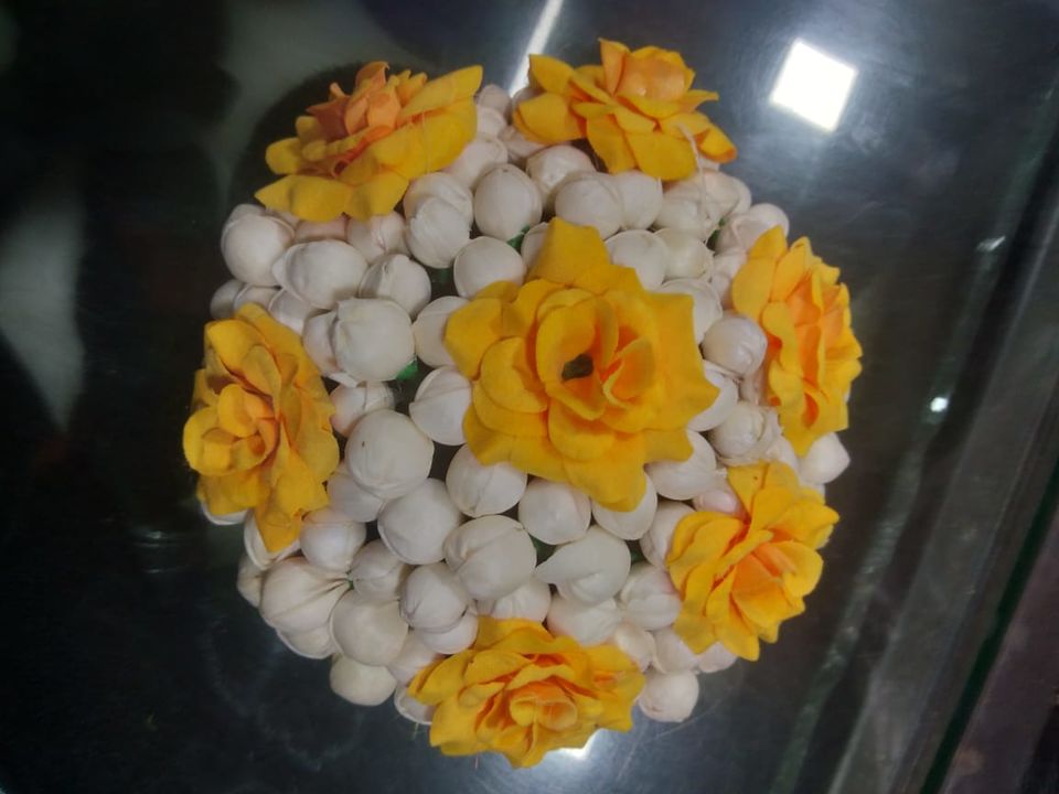 Post image मुझे Artificial Flower Juda Bun की 200 Pieces चाहिए।
मुझे जो प्रोडक्ट चाहिए नीचे उसकी सैंपल फोटो डाली हैं।