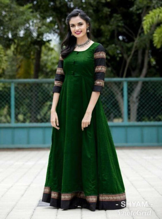 Woman dress uploaded by Shivanshi shop on 12/9/2021