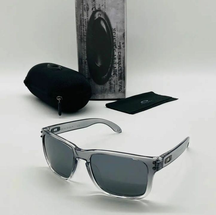 Sunglasses  uploaded by Universal sales on 12/10/2021