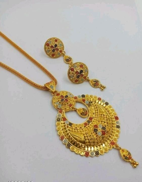Post image 350/- Return Policy 7 days Cash on delivery 
Shimmering Chic Jewellery SetsBase Metal: BrassPlating: 1Gram GoldStone Type: AgateSizing: AdjustableType: As Per ImageMultipack: 1Country of Origin: India