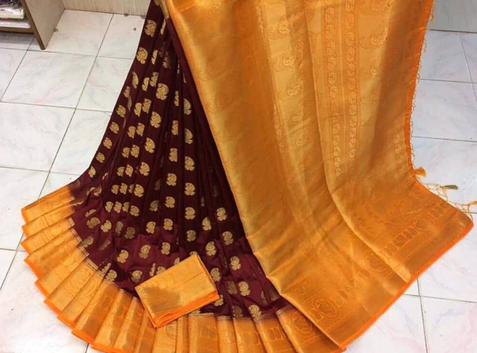 Maroon Woven Design Saree with Blouse piece
 uploaded by SriCharani Fashion World on 12/10/2021
