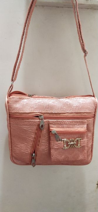  Ledies Purse uploaded by  RRR  handbag collection on 12/11/2021