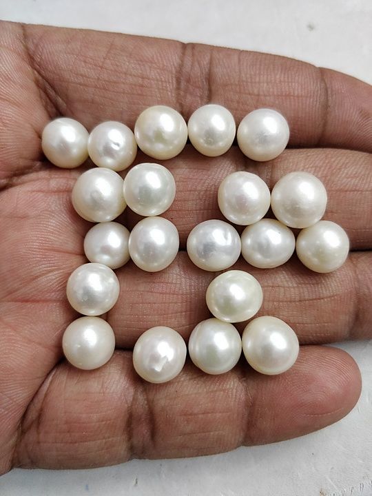 Fresh water pearls uploaded by business on 9/24/2020