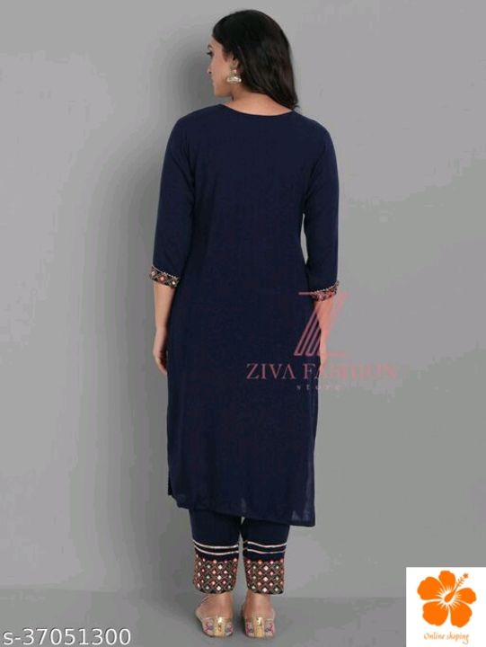 Catalog Name:*Myra Fabulous Women Dupatta Sets*
Kurta Fabric: Rayon
Fabric: Rayon
Bottomwear Fabric: uploaded by business on 12/13/2021