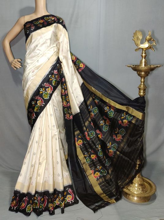 Post image Latest and Exclusive *IKKAT SILK SAREES*
👉🏻 *EXCLUSIVE SILK SAREES*
*Silk mark Certified*
*Special designs*
Double weaving* 
*price : 8000/-+*
*With shipping included*
*No Returns* 
*No cash on delivery*
*Quality 💯*
👆👆👆👆👆👆