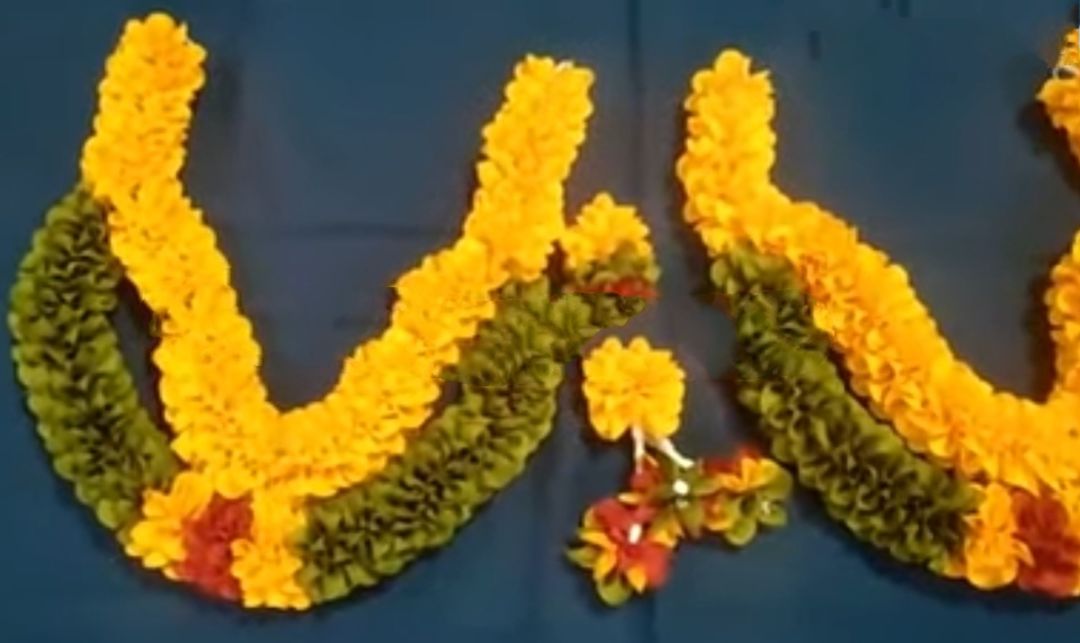 Decreson garland uploaded by Lalitha crafts..fabric flower s on 12/15/2021