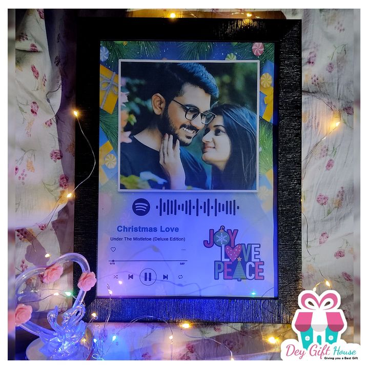Spotify photo frame uploaded by Dey gift house on 12/15/2021
