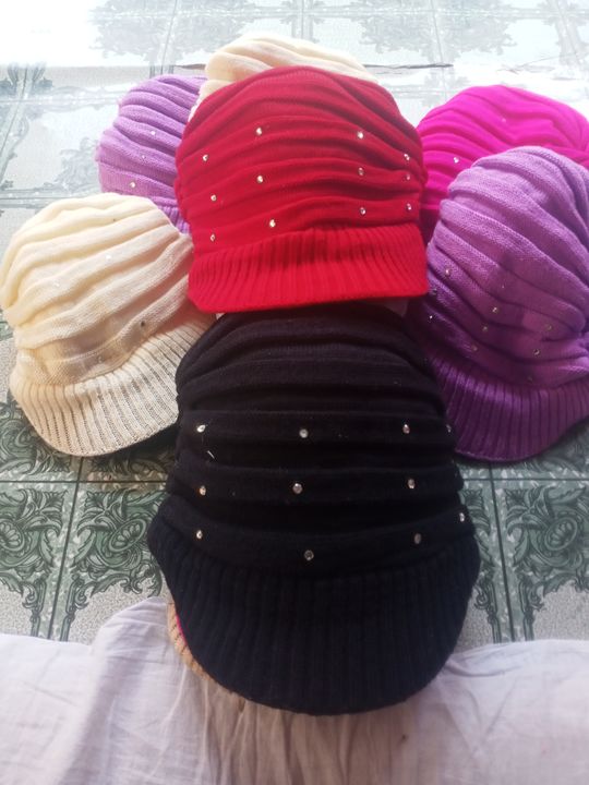 Product image with price: Rs. 150, ID: woolen-cap-f78d11c5