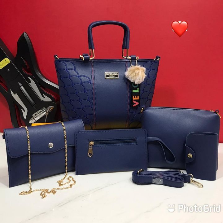 👜👜 *NEW COLLECTION*👜👜

*5PCS COMBO DAMILAMO*
 uploaded by business on 12/18/2021