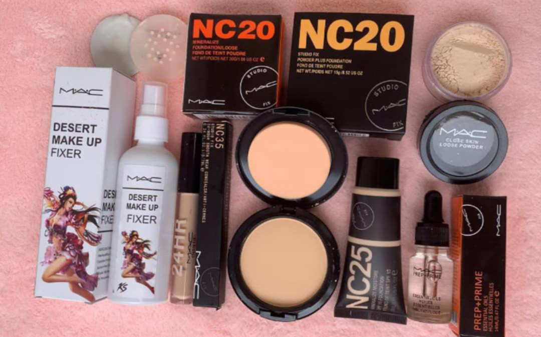 Post image MAC PINKY COMBO
MAC COMPACTMAC LOOSE POWDERMAC SERUMMAC FIXERMAC CONCEALORMAC FOUNDATION TUBE
ALL JUST FOR 399. Free shipping (good quality)
HURRY UP