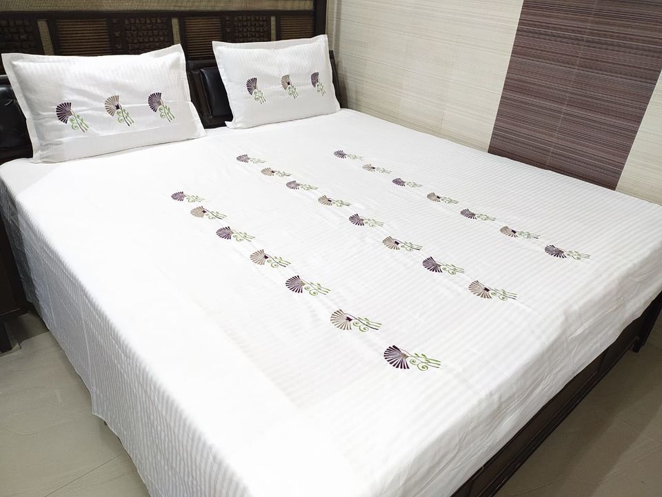 Product image with price: Rs. 1400, ID: bedseet-cf779dcc