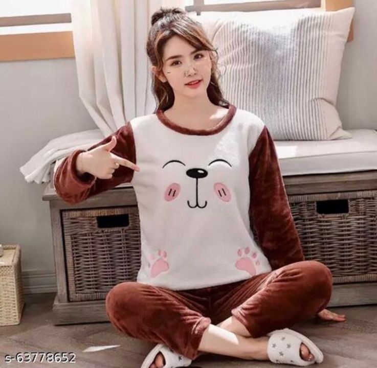 Post image Catalog Name:*Siya Adorable Women Nightsuits*Top Fabric: Cotton Blend,CottonBottom Fabric: Cotton Blend,CottonTop Type: Tshirt,Regular TopBottom Type: PyjamasSleeve Length: Long SleevesPattern: PrintedMultipack: 1Sizes:XS, S, M, L, XL Rupees 570 wholsale rate Retail price 700