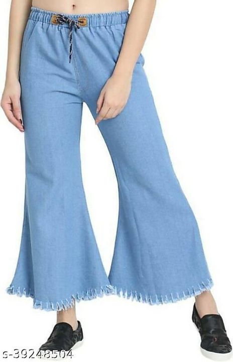 Post image Rupees 290 Catalog Name:*Trendy Latest Women Jeans*Fabric: DenimSurface Styling: Cut Out,Applique,BowMultipack: 2,1Sizes:28 (Waist Size: 28 in) 30 (Waist Size: 30 in) 32 (Waist Size: 32 in)Minimum order 25 piece