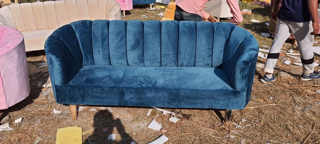 Guest sofa uploaded by business on 12/22/2021