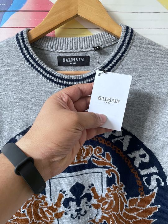 Balmain knitted round neck sweater😍😍

12A quality heavy stuff

3D knitted + Self design + jacquard uploaded by Bhadra shree t-shirt on 12/23/2021