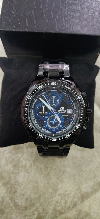 Top quality men's watch uploaded by business on 12/24/2021