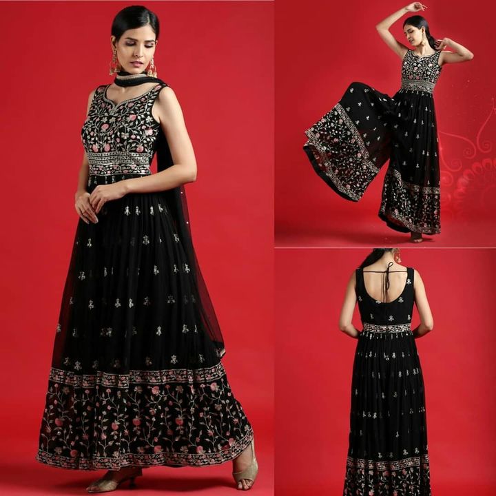 TRADITIONAL JUMPSUIT uploaded by Girls_outfit_lehanga_and_sarees on 12/24/2021