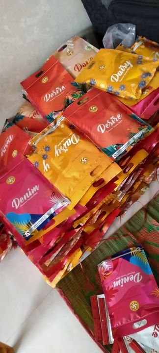 D cut zipper pack uploaded by Tulsi fragrance on 12/26/2021