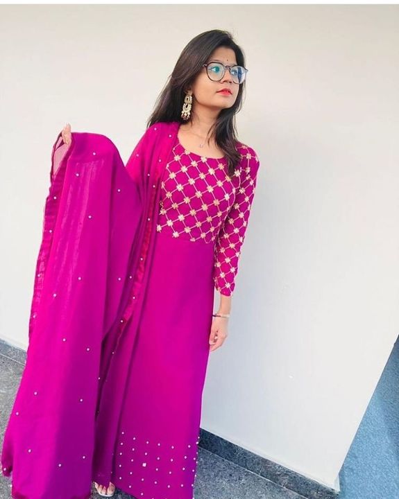 Gown with dupatta uploaded by Umn fashion world on 12/26/2021