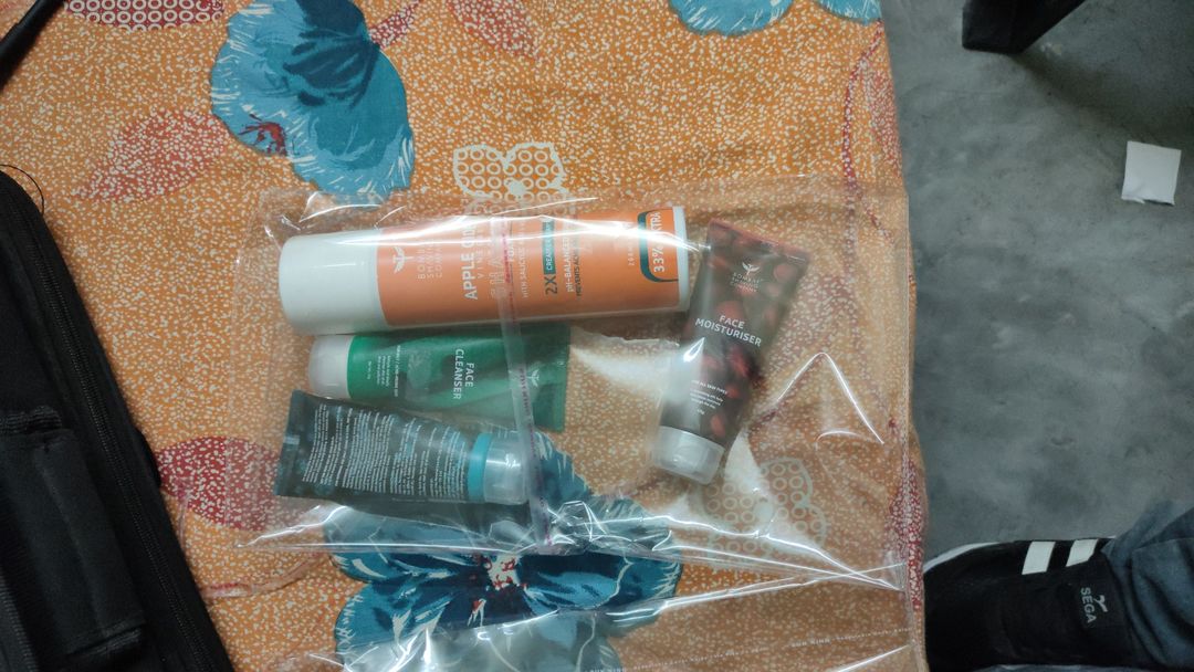 Bombay shaving kit uploaded by business on 12/27/2021