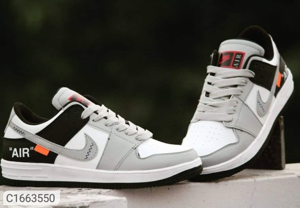 Men classic leather sneakers uploaded by Trending dour on 12/28/2021