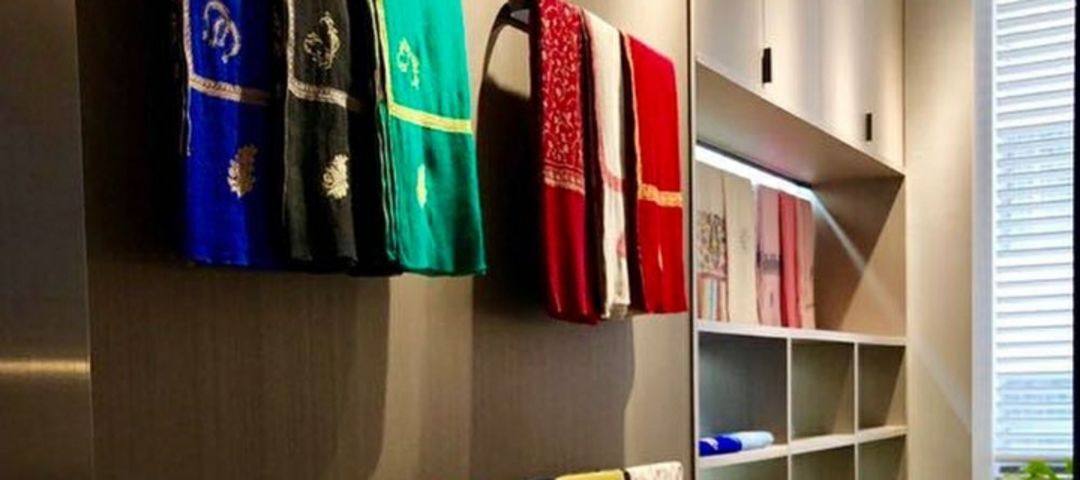 Shop Store Images of Pashmina Brand